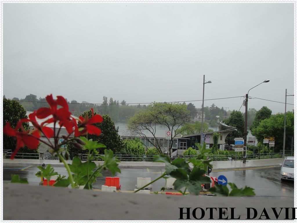 Hotel David Sesto Calende Exteriör bild